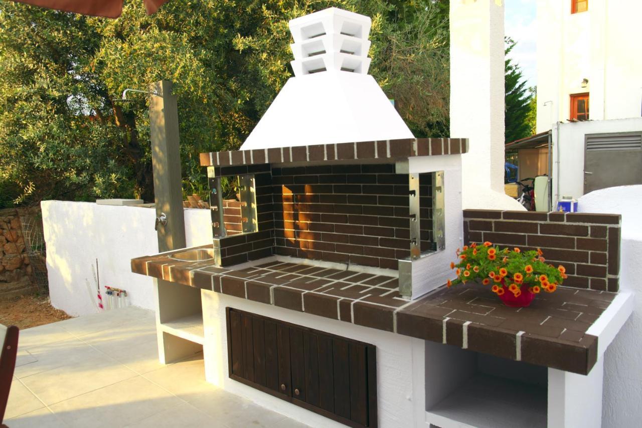Giovana'S Pool House Aegina Exterior photo